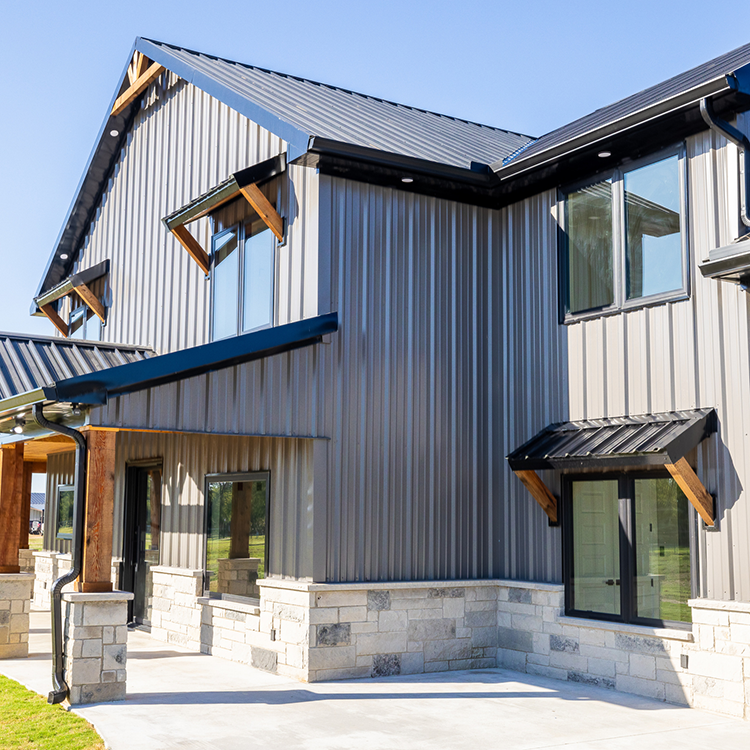 metal-roof-house metal-roof-house