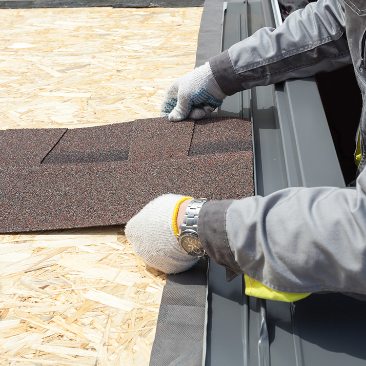 roof-shingles-gloves