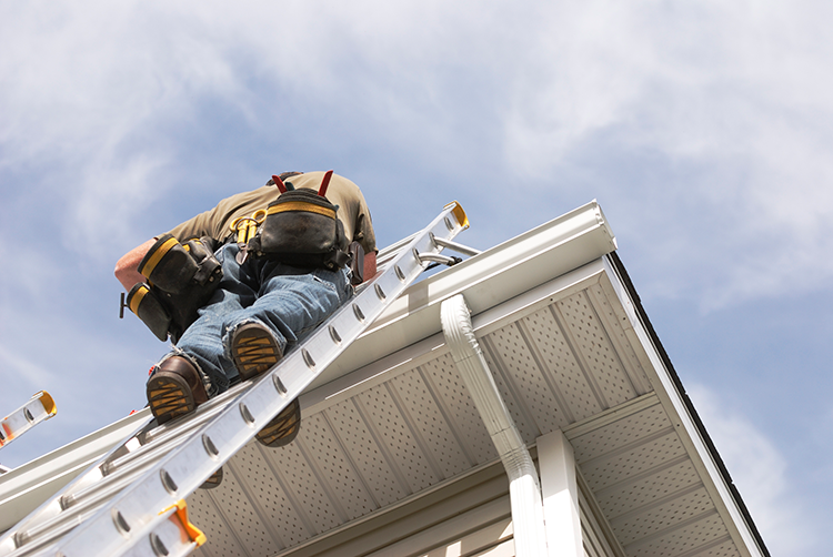 roof-sky-man-ladder