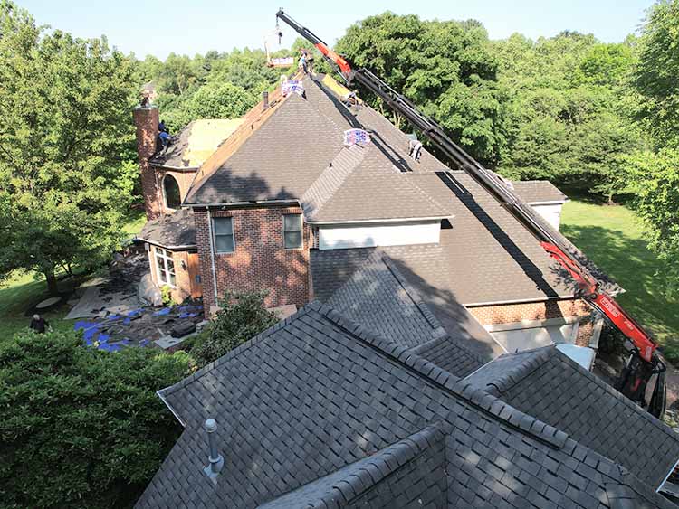 roof-work-with-crane